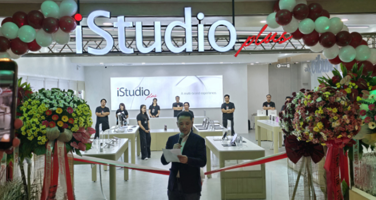 iStudio Plus Header Image